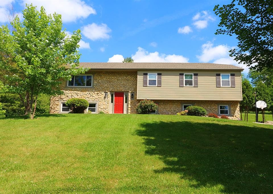 1st image of 7142 Forest View Dr