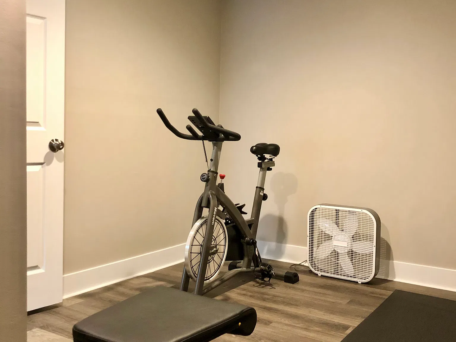 2 bed, 1120 sqft, $1,850 — Photo 4