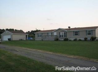 10123 Bennington Rd, Laingsburg, MI 48848