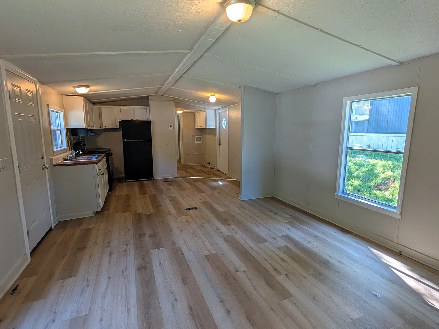 412 McElhaney Road Lot 10 - 1 — Photo 3
