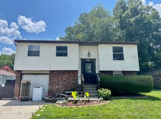 3516 Endeavor Way, Louisville, KY 40219