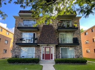 6131 Marshall Ave APT 1W, Chicago Ridge, IL 60415