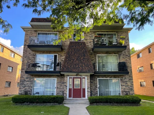 6131 Marshall Ave APT 1W, Chicago Ridge, IL 60415