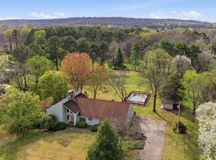 172 Country Rd NW, Huntsville, AL 35806