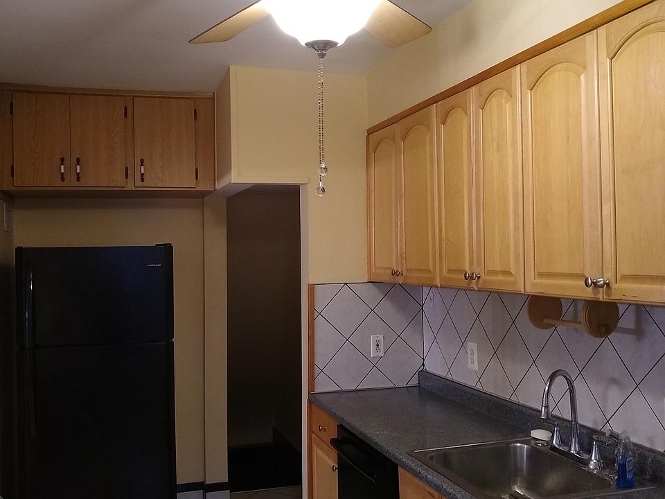 1st image of 3026 Liberty Pkwy