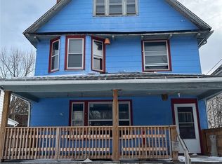 1351 Beach Ave, Lakewood, OH