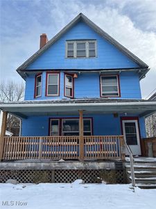 1351 Beach Ave, Lakewood, OH, 44107