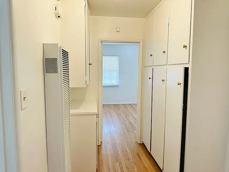 503 W Lugonia Ave — Photo 14