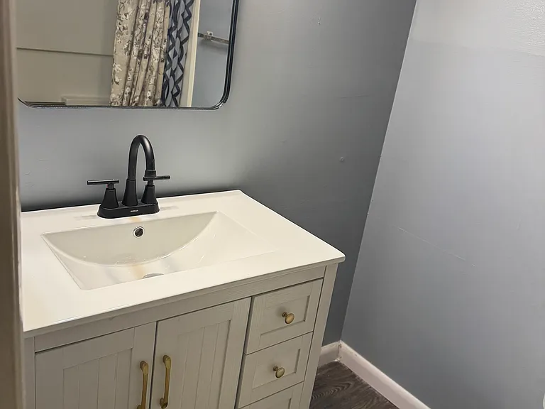 1431 Collegiate Cir #304 — Photo 6