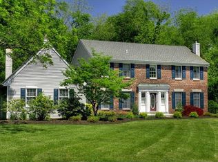 6 Wychwood Ln, Langhorne, PA