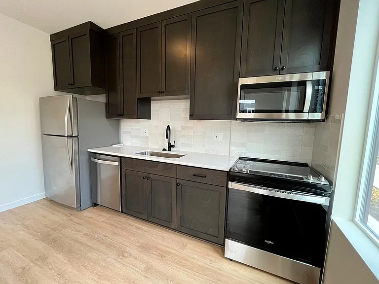 4723 N Williams Ave — Photo 5