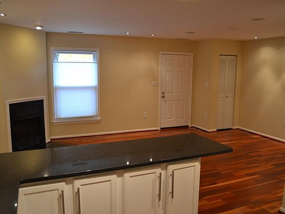 3rd image of 4108 11th Pl N