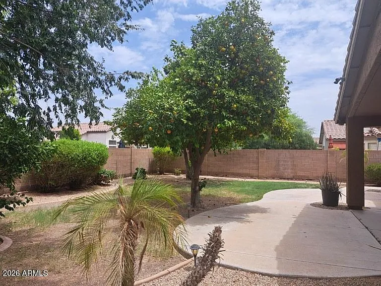 320 W Cardinal Way — Photo 29