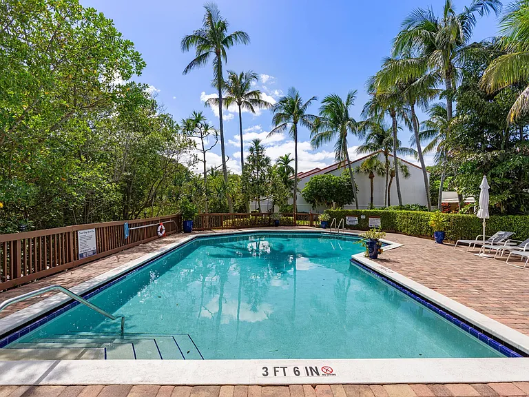 5552 N Ocean Blvd #1A — Photo 35