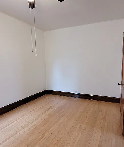 2248 W Iowa St #2 — Photo 8
