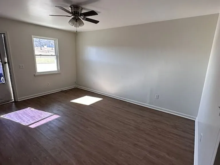7437 Private Ln #12 — Photo 4