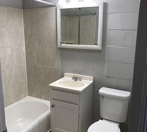 3rd image of 90 Norwood Ave #7