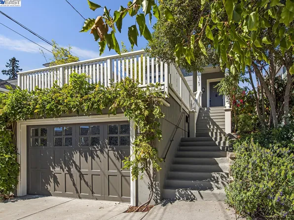 4347 Howe St, Oakland, CA 94611