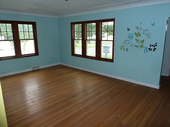 5th image of 32518 River Vista Ln