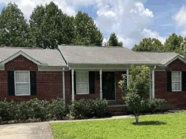 415 Eisenhower Dr, Ashland City, TN 37015