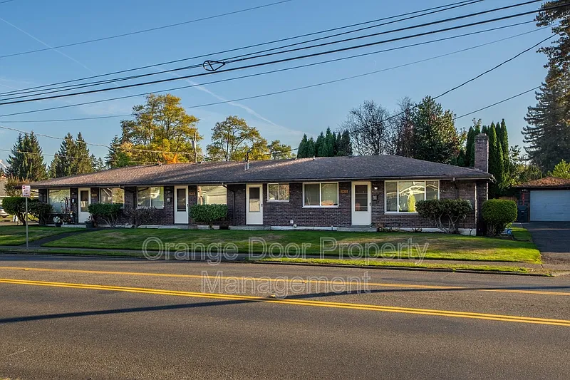 2 bed, 1.0 bath, 1000 sqft, $1,850 — Photo 3