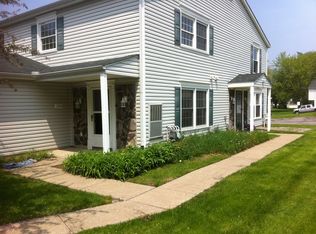 150 Canterbury Ln APT D, Medina, OH