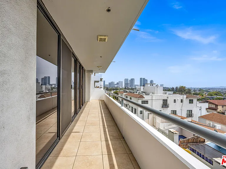 10660 Wilshire Blvd #701 — Photo 6