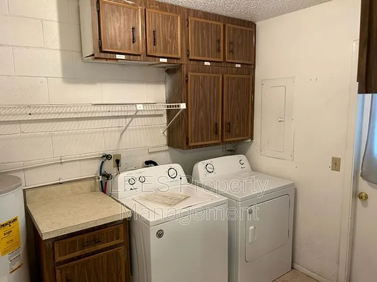 4603 Lighthouse Cir — Photo 8