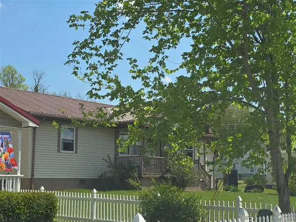 527 Washington St, Coal Grove, OH 45638