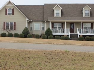 817 Ransome Dr, Oneonta, AL 35121