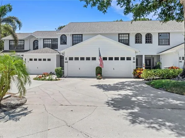 790 Meadowland Dr APT D, Naples, FL 34108