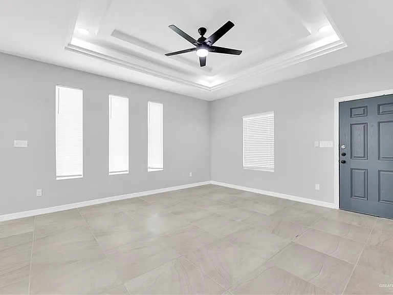 5604 Ozark Ave #4 — Photo 9