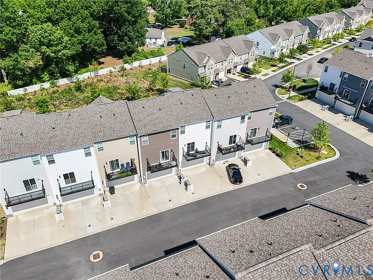 4019 Grand Reserve Ln — Photo 28