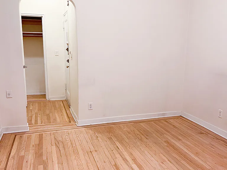 123 E 82nd St #1C — Photo 3