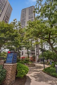 1460 N Sandburg Ter APT 2703, Chicago, IL, 60610