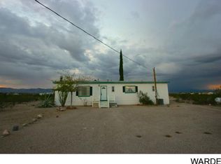 628 S Emery Park Rd, Golden Valley, AZ 86413