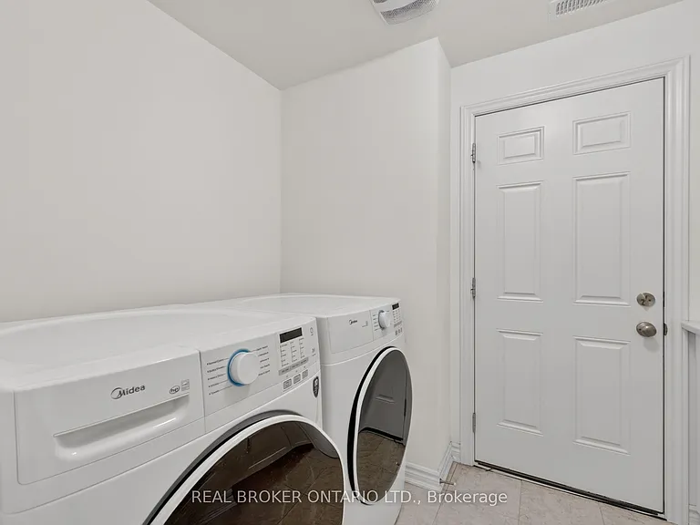 139 Marina Village Dr — Photo 15