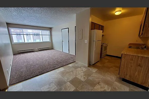82 E Hayden Ave — Photo 6