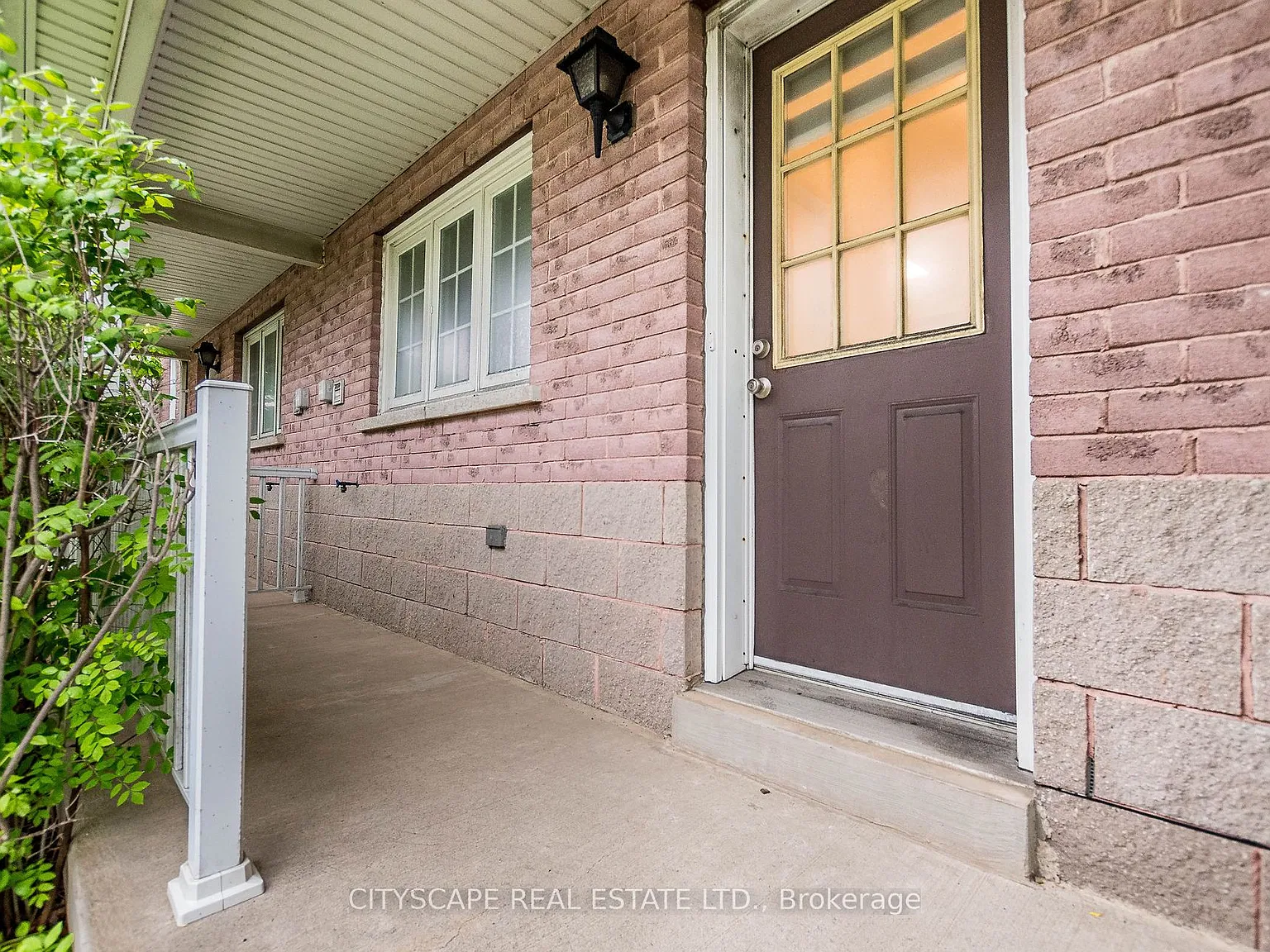 4 bed, $3,300 — Photo 3