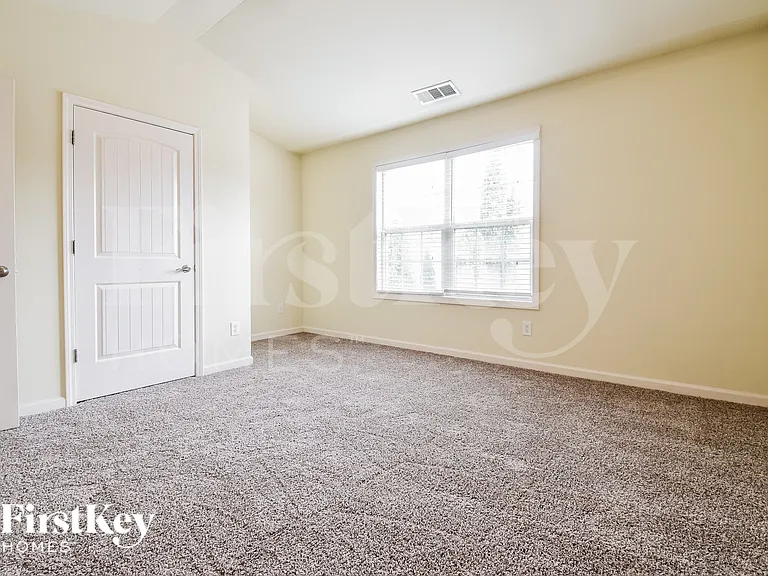 1068 Parkmist Dr — Photo 12