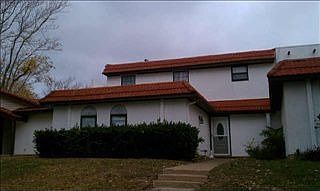 1st image of 3456 Country Club Dr