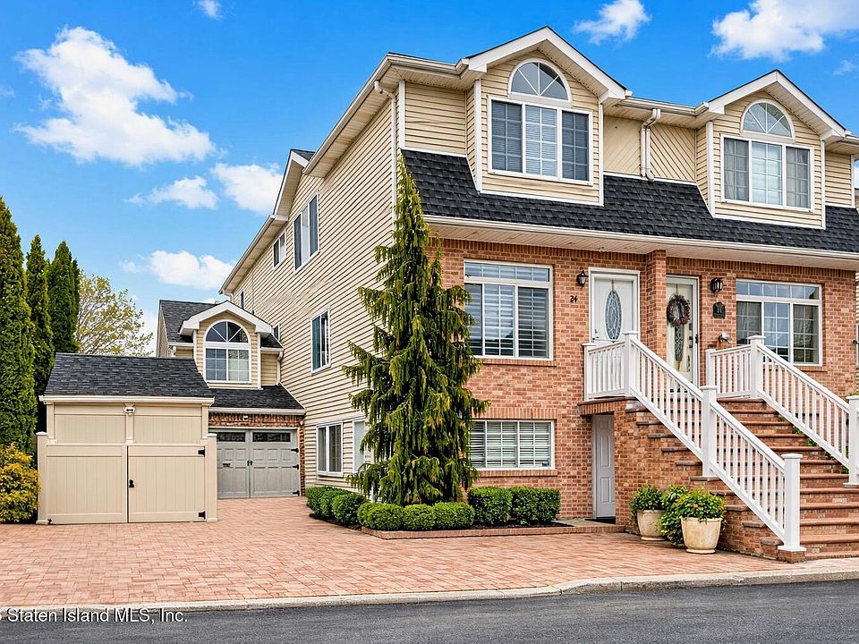 1st image of 24 Darnell Ln