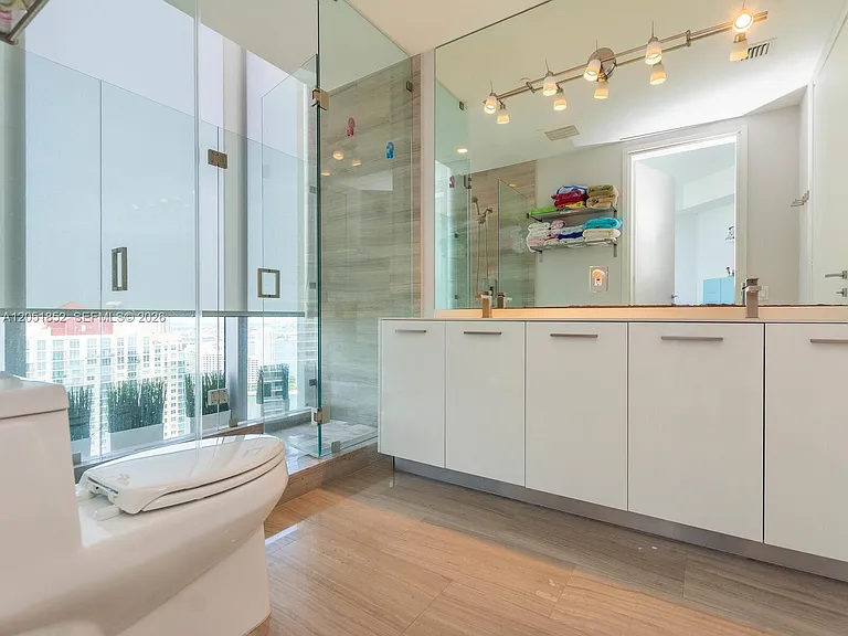 1300 Brickell Bay Dr #3804 — Photo 77