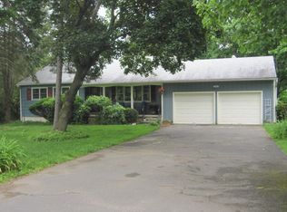 75 Toddy Hill Rd, Sandy Hook, CT 06482