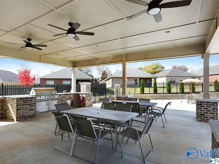 307 Ivyleaf Dr — Photo 16