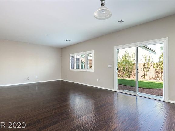 5th image of 10296 Gibson Isle Dr