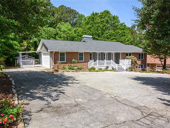 5th image of 1657 Hewatt Rd