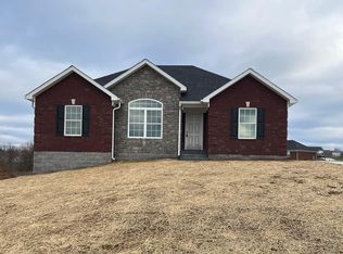 140 Iroquois Trl, Bloomfield, KY 40008