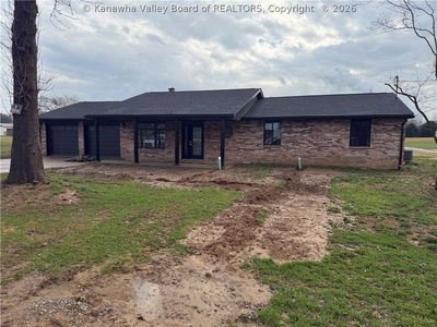 107 Sycamore Dr, Letart, WV, 25253