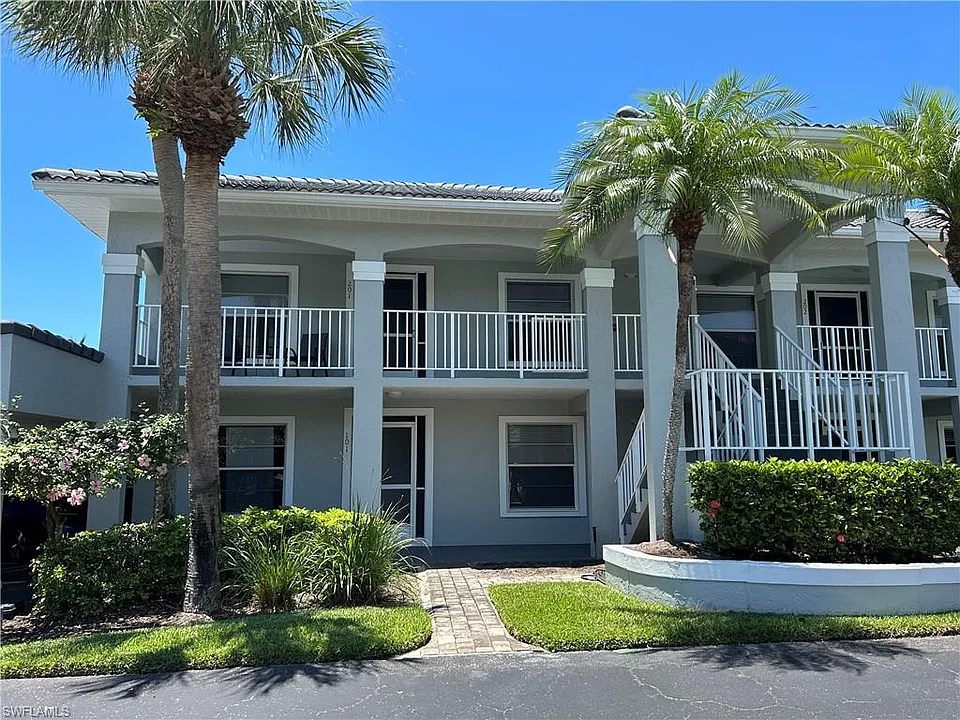 509 Roma Ct #201